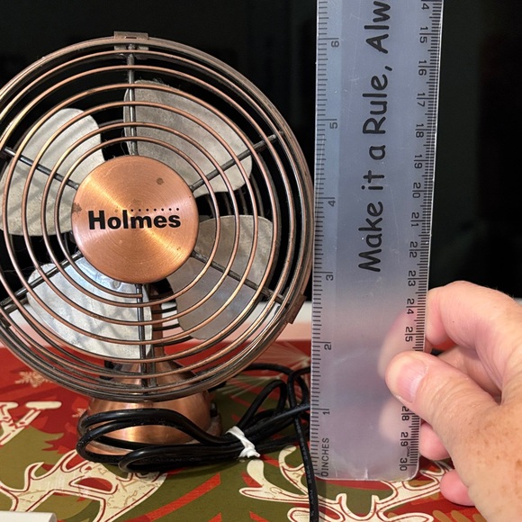 Holmes Copper Desk Fan - Picture 2 of 2